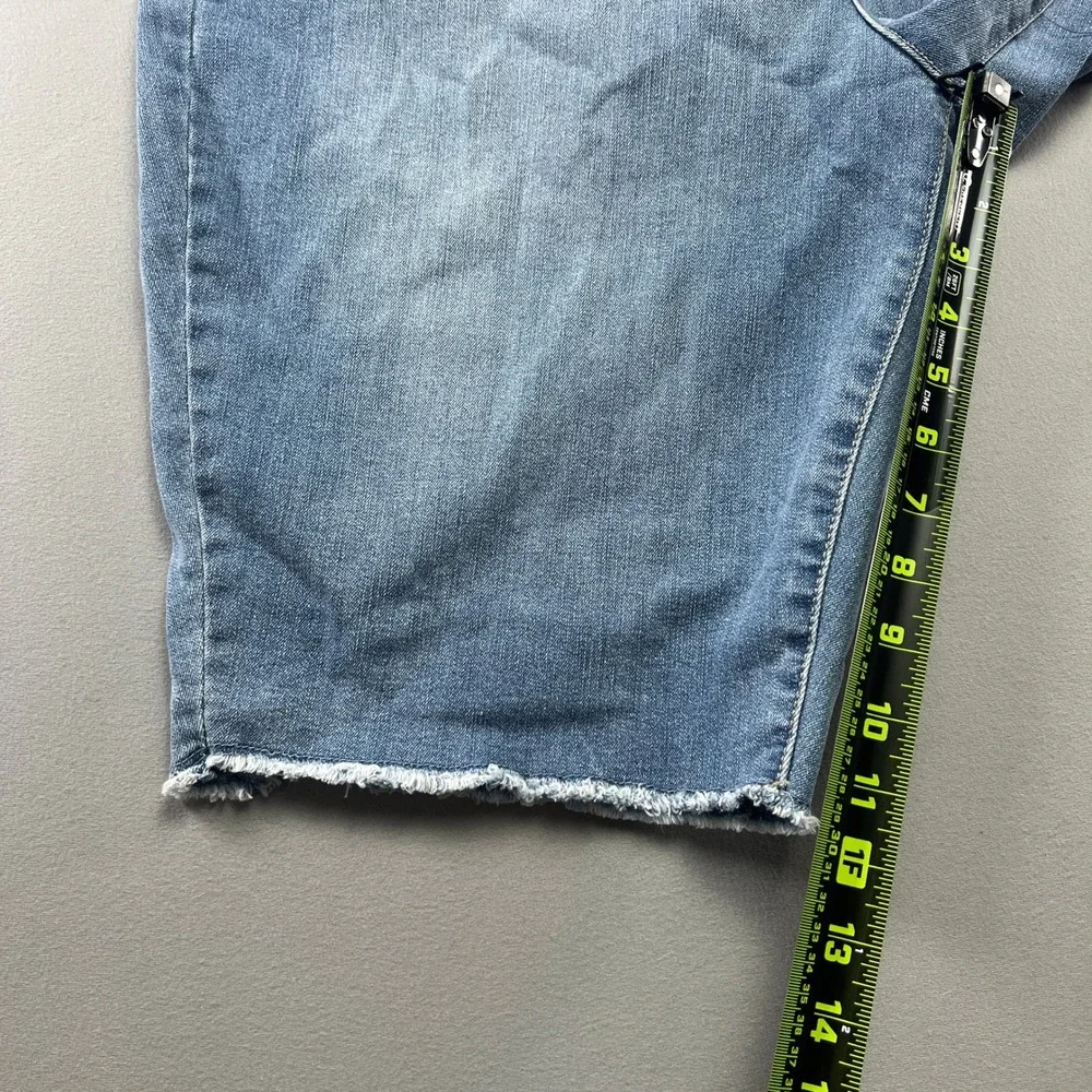 D&Co Bermuda Shorts Womens 20W Blue Denim Cotton Stretch Frayed Hem High Rise